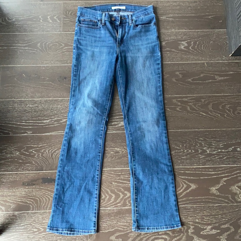 Levis jeans